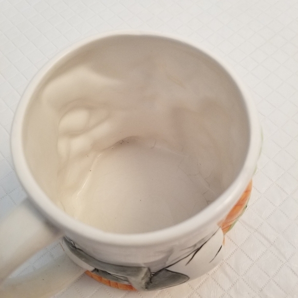 Warner Bros Looney Tunes Bugs Bunny Embossed Carrots 🥕Ceramic Coffee Mug Cup 3D - Picture 4 of 7